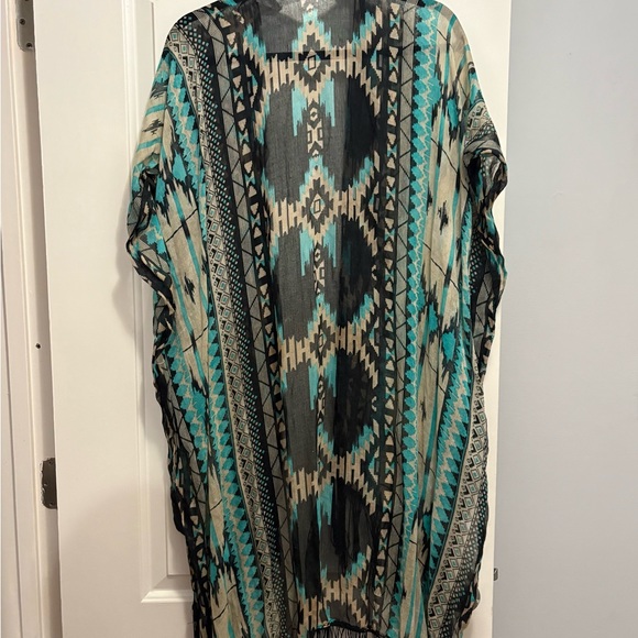 Bohemian Patterned Kimono - Picture 9 of 9